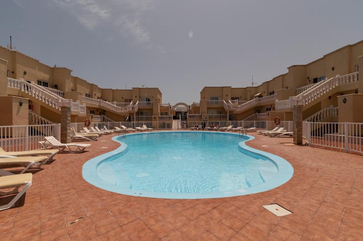 Lightbooking Las Arenas Caleta De Fuste Exterior photo